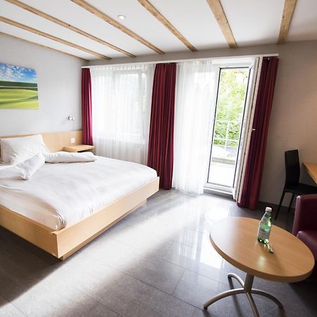 Hotel Restaurant Neuhaus Hertenstein Eksteriør billede