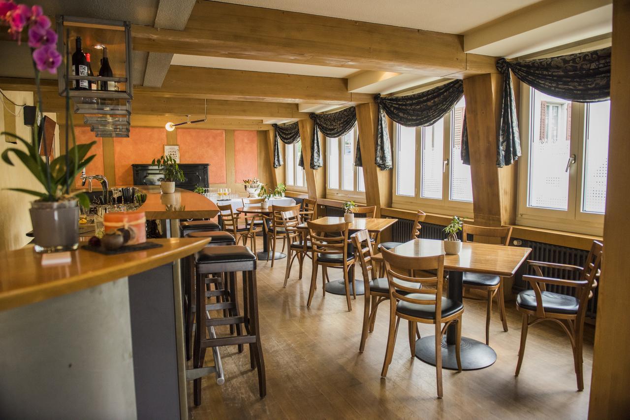 Hotel Restaurant Neuhaus Hertenstein Eksteriør billede